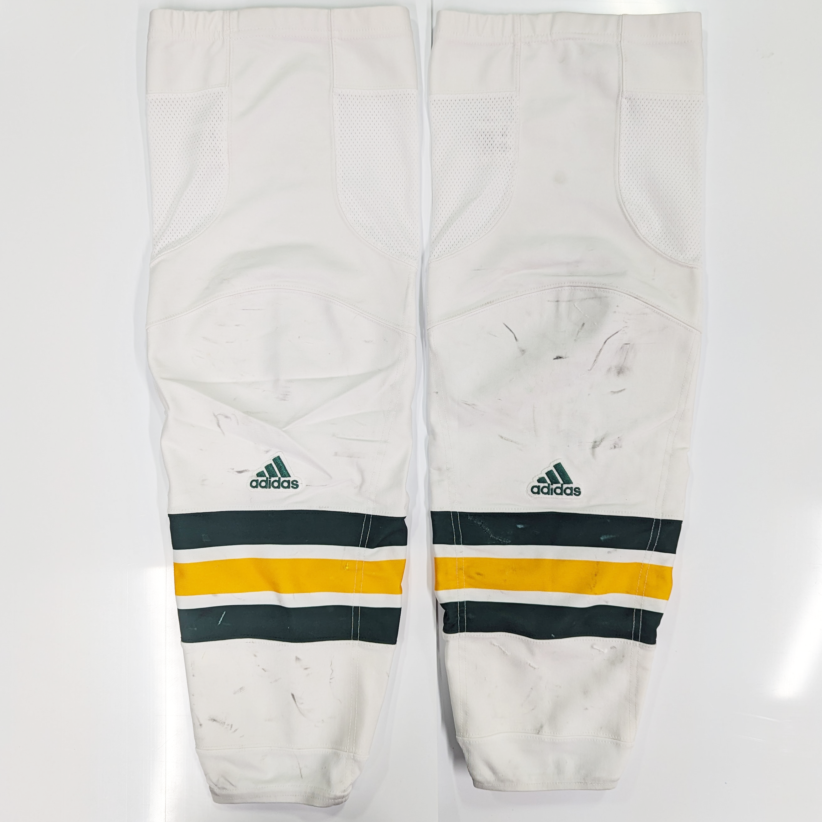 NCAA - Chaussettes de hockey Adidas d'occasion (blanches/jaunes/vertes)